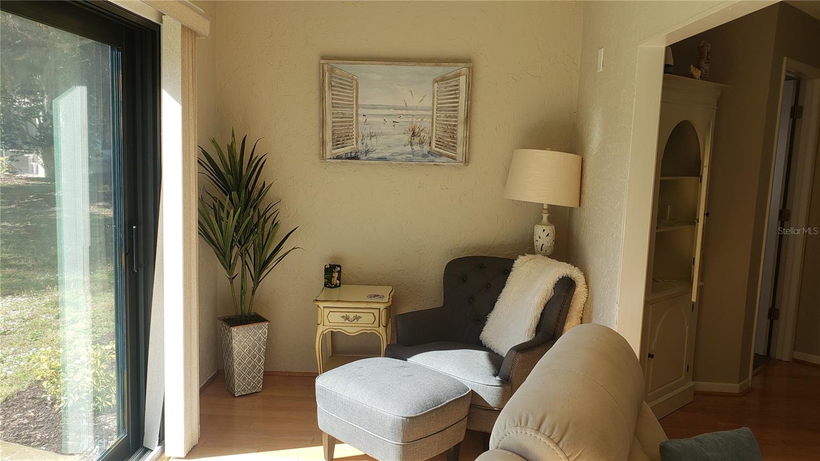 BIRD BAY V - Residential Lease