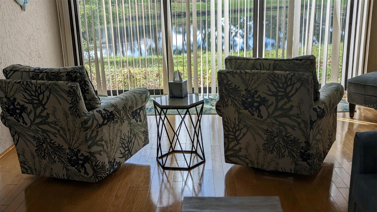 BIRD BAY V - Residential Lease