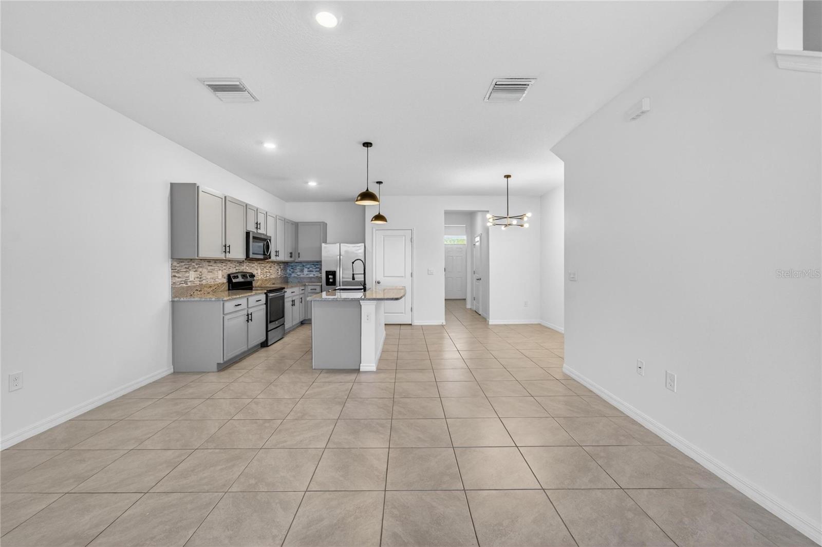 MANGROVE POINT PH 1 - Residential