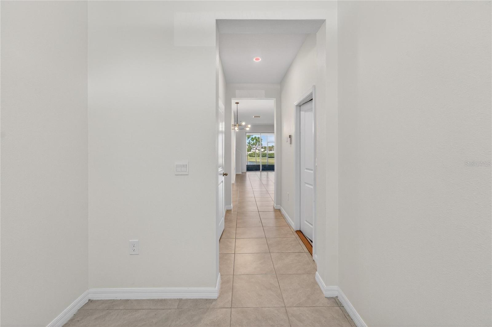 136 MANGROVE SHADE CIRCLE