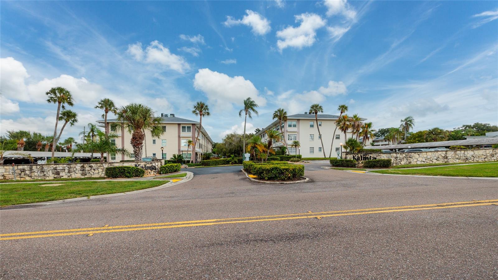1235 S HIGHLAND AVENUE 2-301