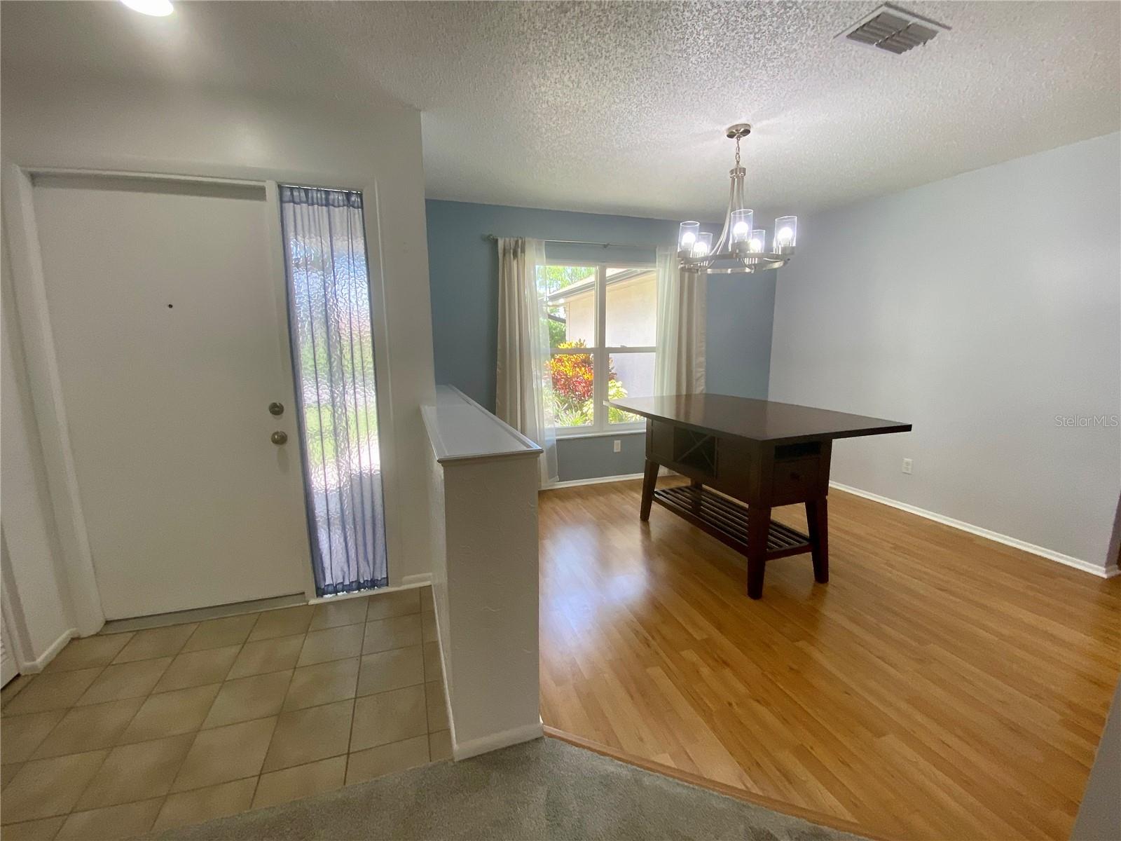 1657 GLENGARRY DRIVE