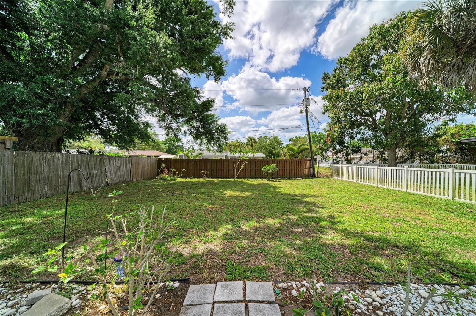 SARASOTA HEIGHTS - Residential