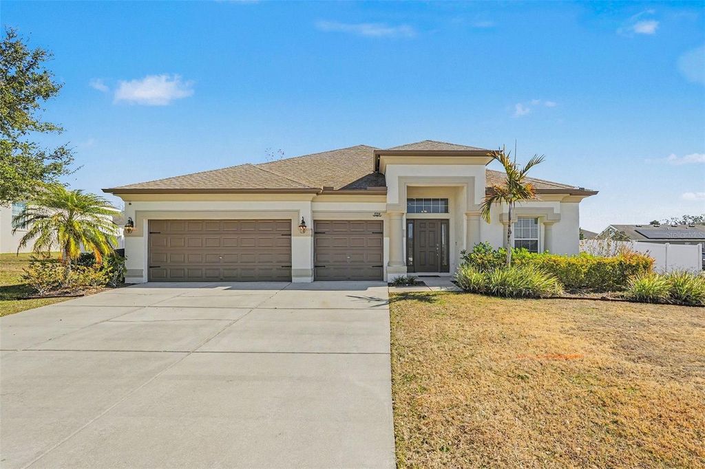 Photo of 12324 Loopback Drive, San Antonio, FL 33576 (MLS # TB8471793)