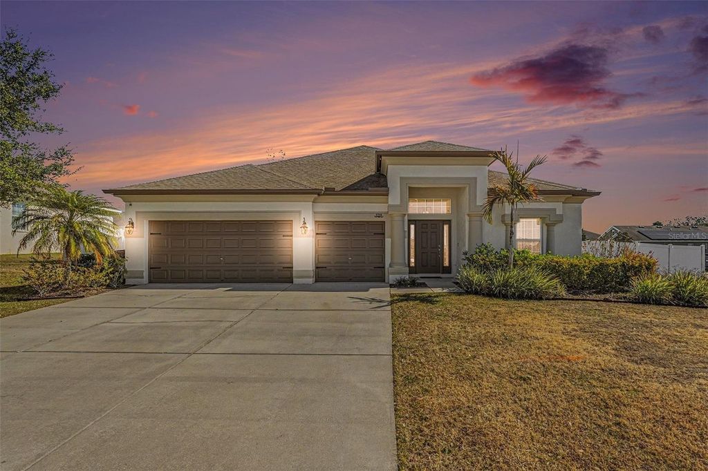 Photo of 12324 Loopback Drive, San Antonio, FL 33576 (MLS # TB8471793)