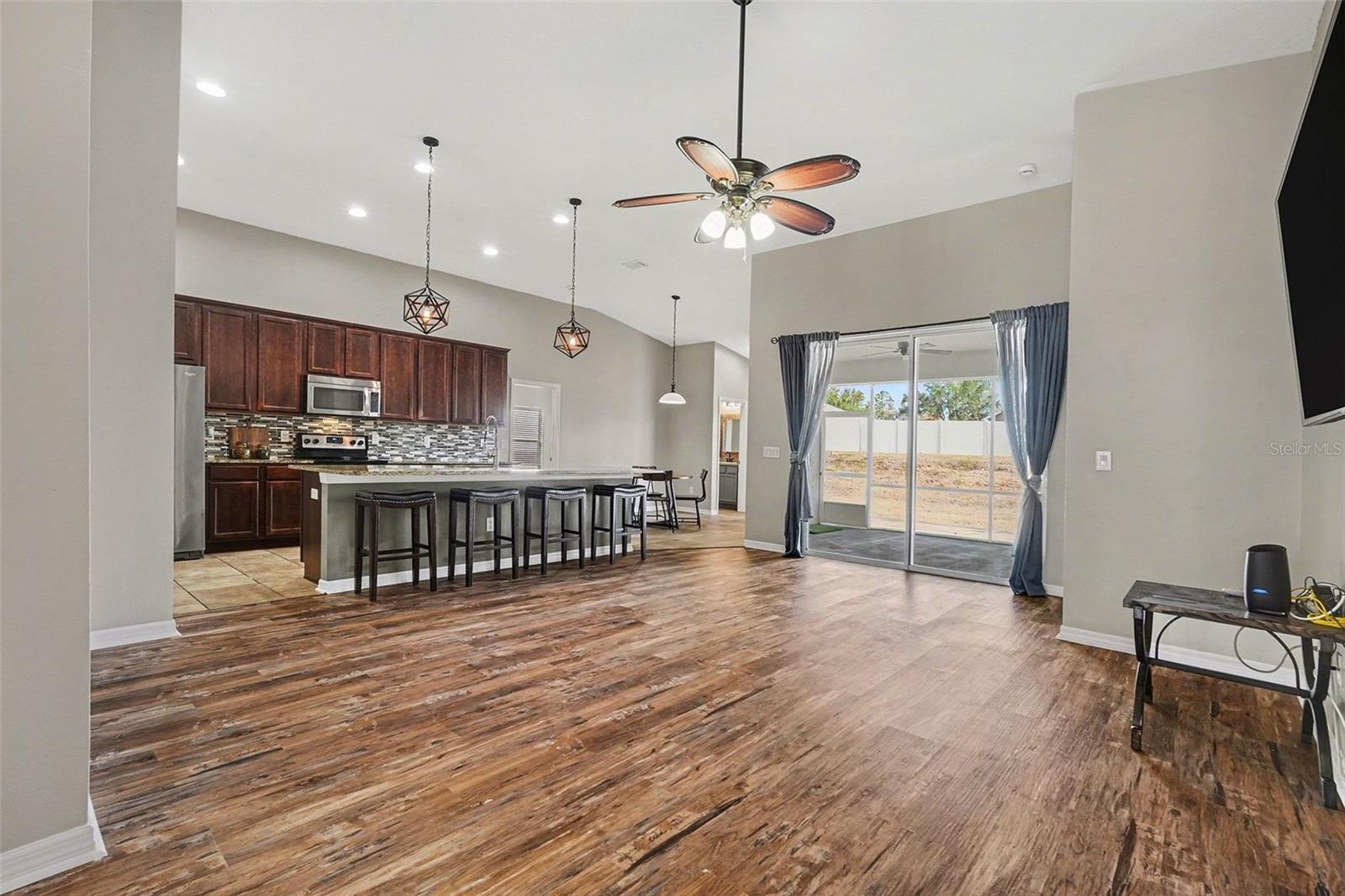 OAK GLEN SUB - Residential