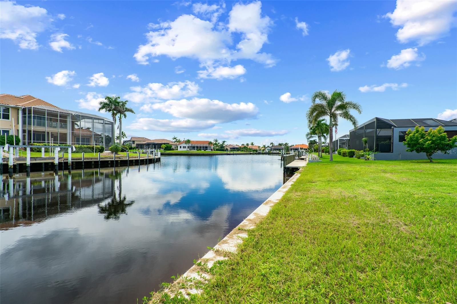 PUNTA GORDA ISLES SEC 15 - Land