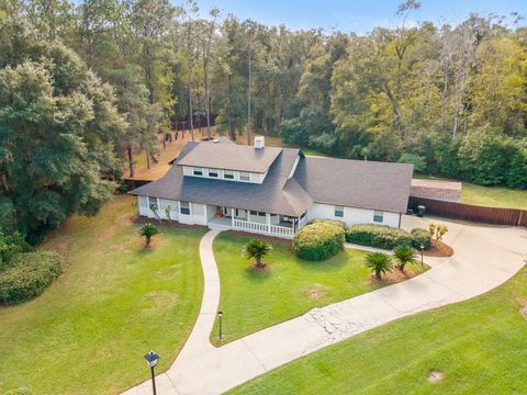 A home in NEWBERRY