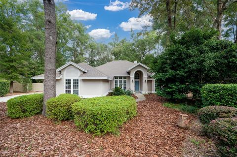 Photo of 10009 SW 44th Lane, Gainesville, FL 32608 (MLS # GC533513)