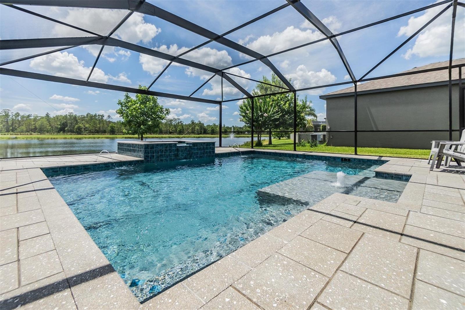 1783 OAK HAMMOCK COURT
