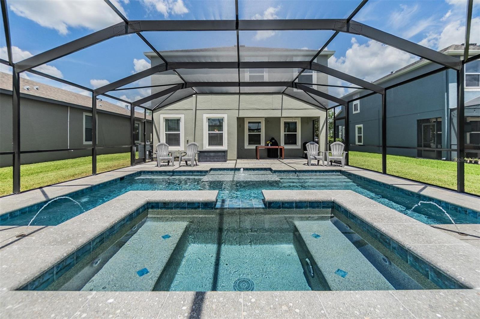 1783 OAK HAMMOCK COURT