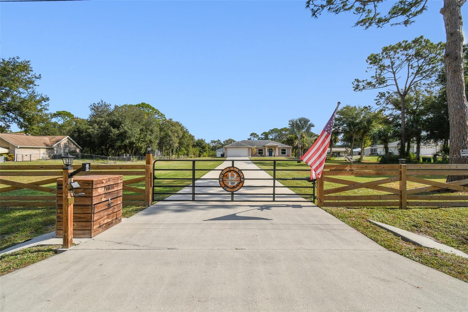 5405 FAN PALM AVENUE