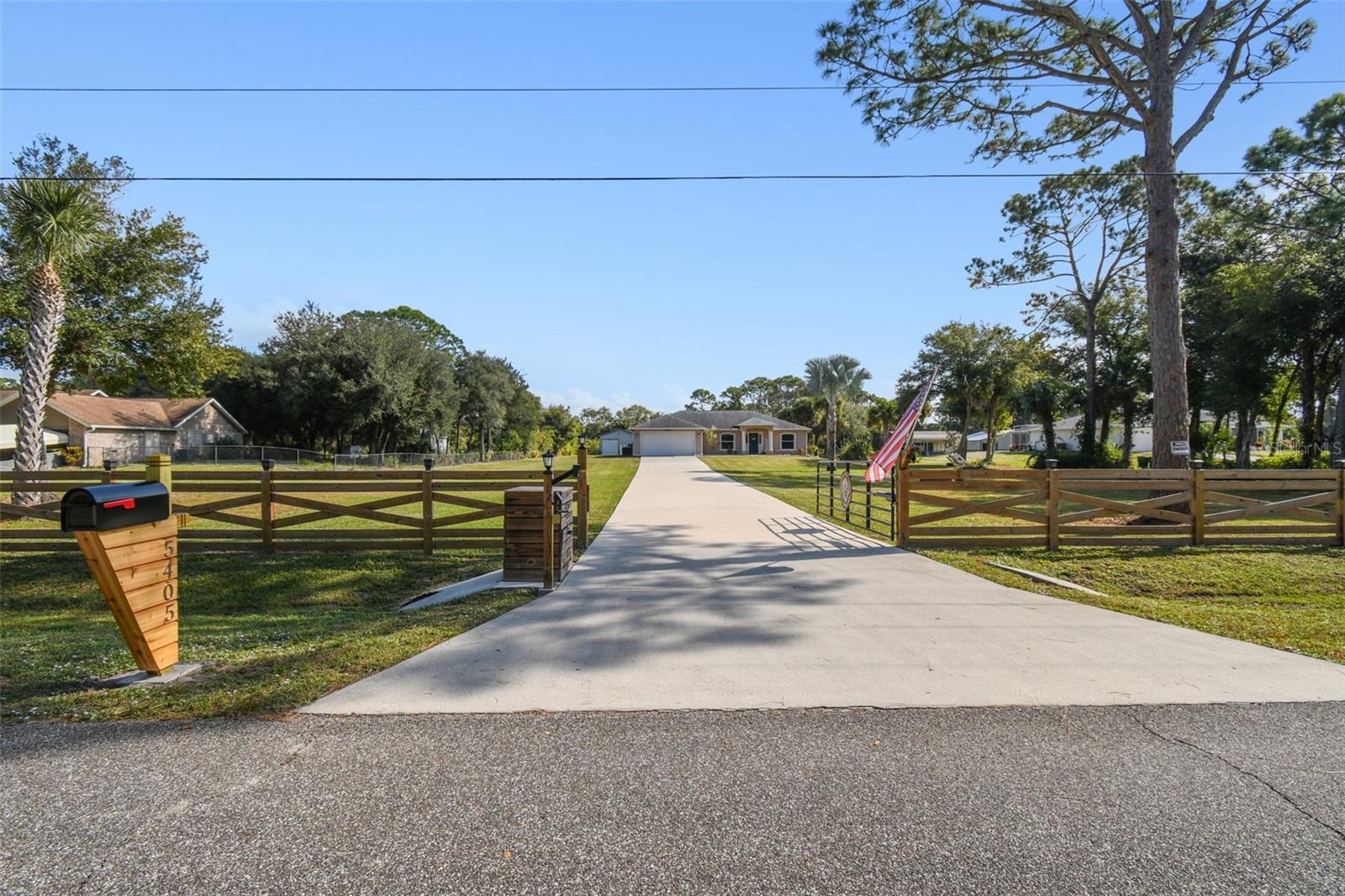 5405 FAN PALM AVENUE