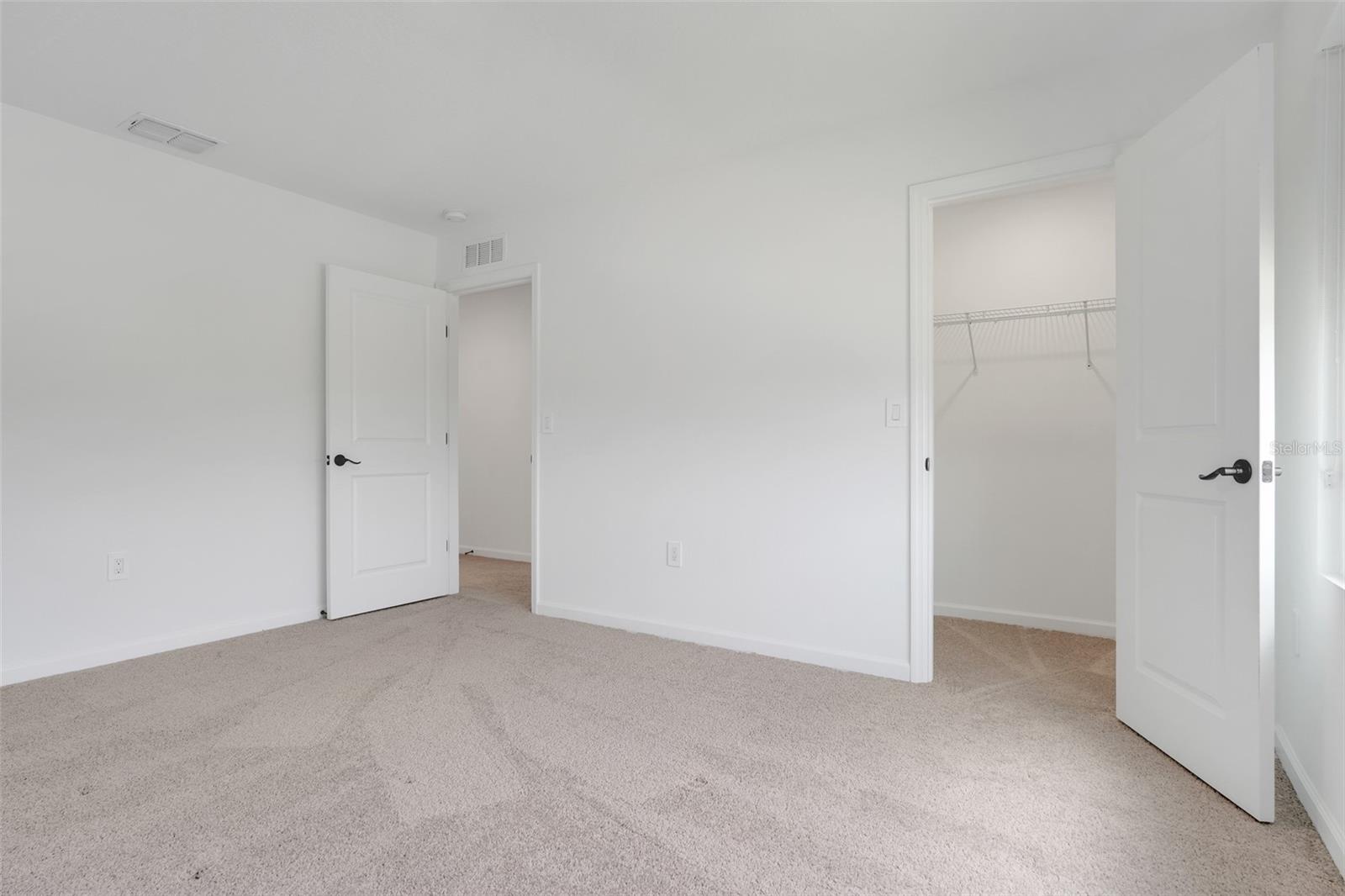 MINNEOLA HILLS PH 2A - Residential Lease