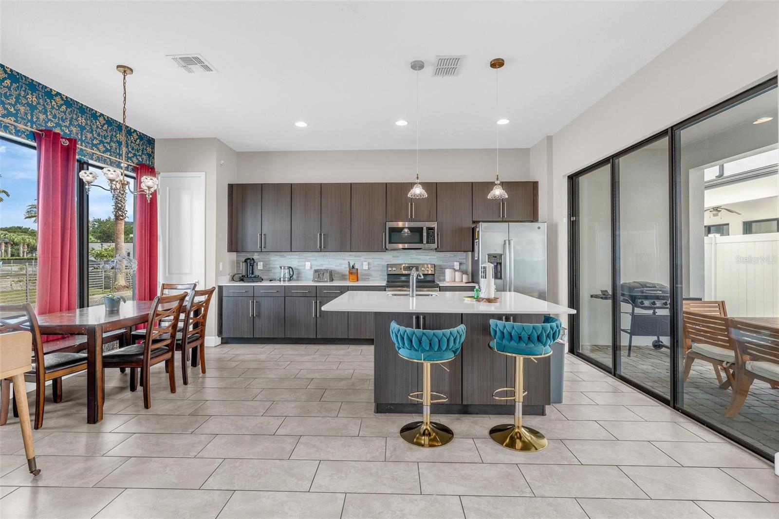 415 VILLA DOMANI WAY