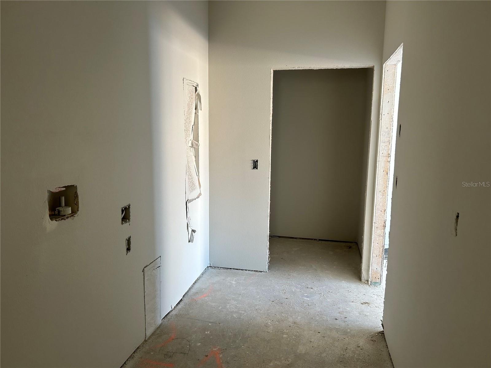 OAKFIELD TRAILS WEST - Residential