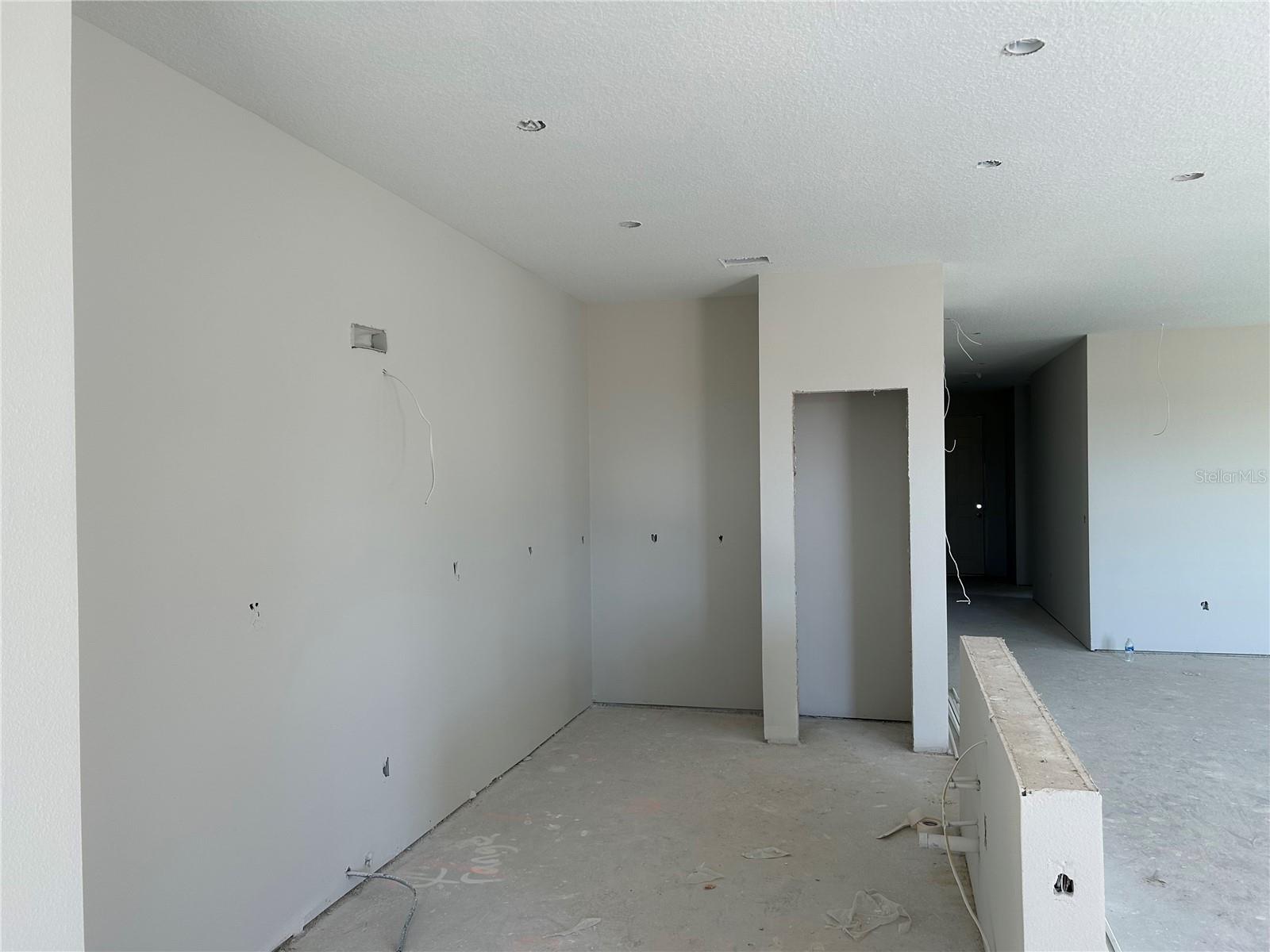 OAKFIELD TRAILS WEST - Residential