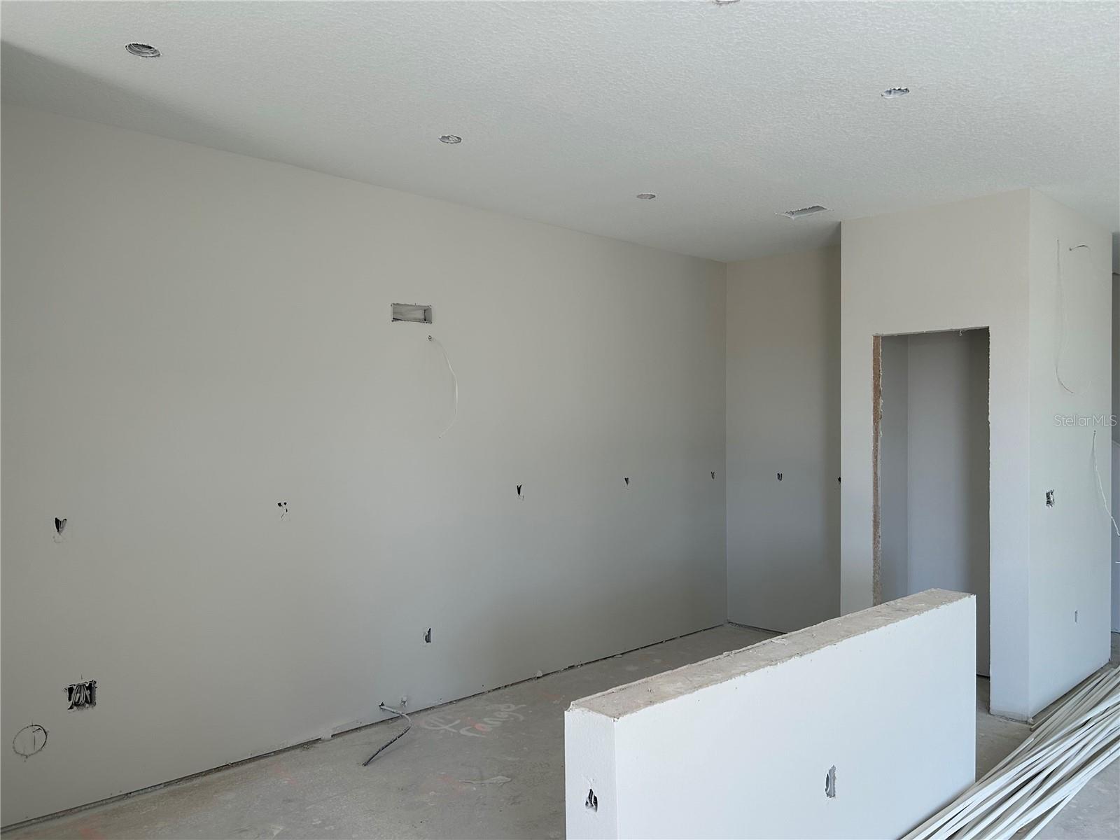 OAKFIELD TRAILS WEST - Residential
