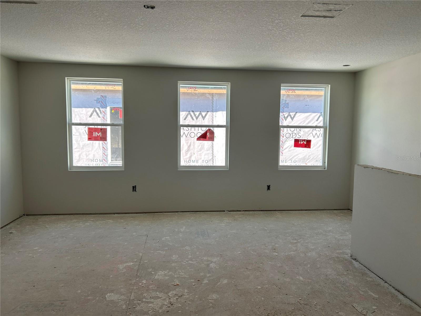 OAKFIELD TRAILS WEST - Residential