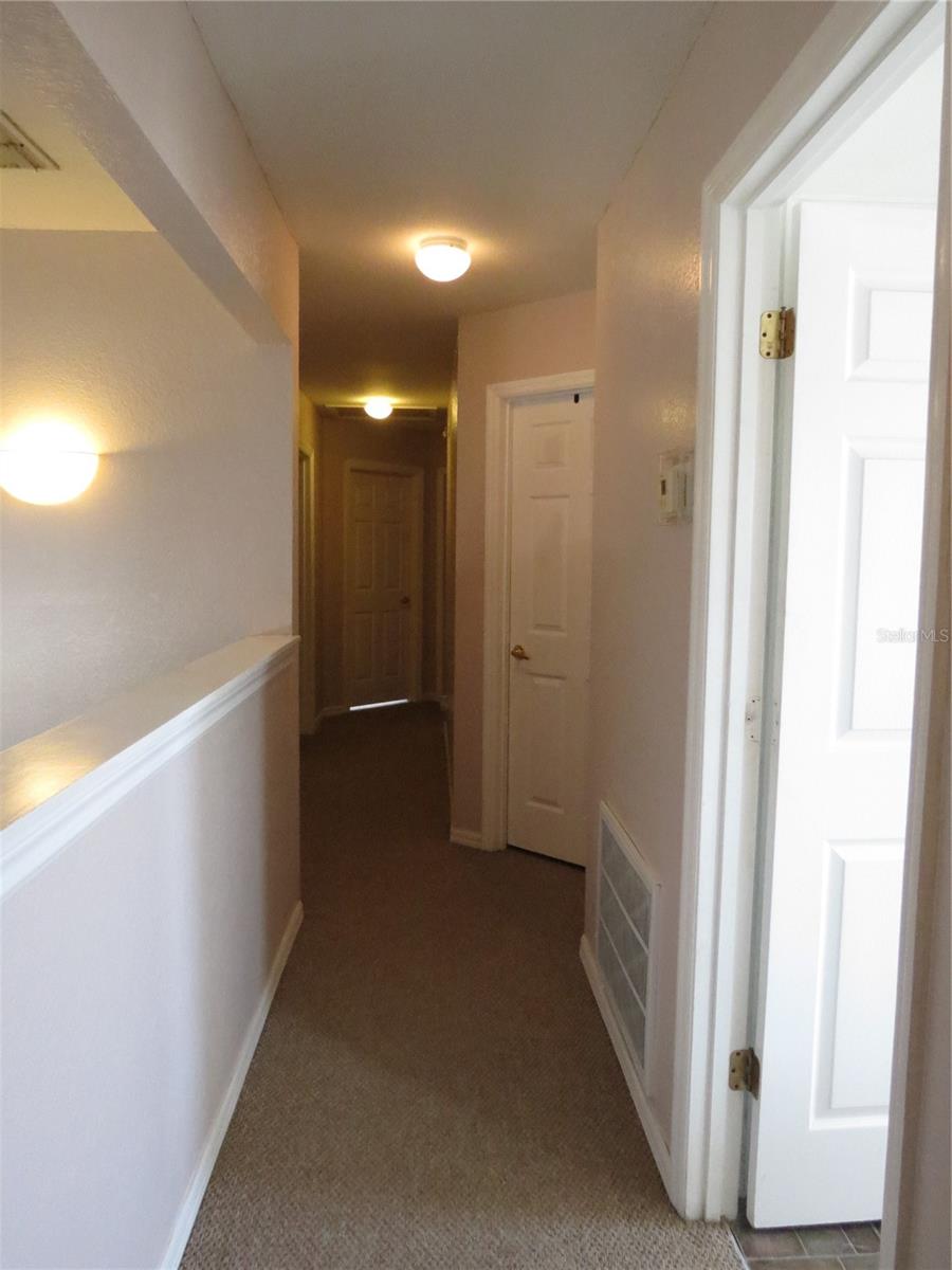 PINEWOOD COUNTRY ESTATES - Residential