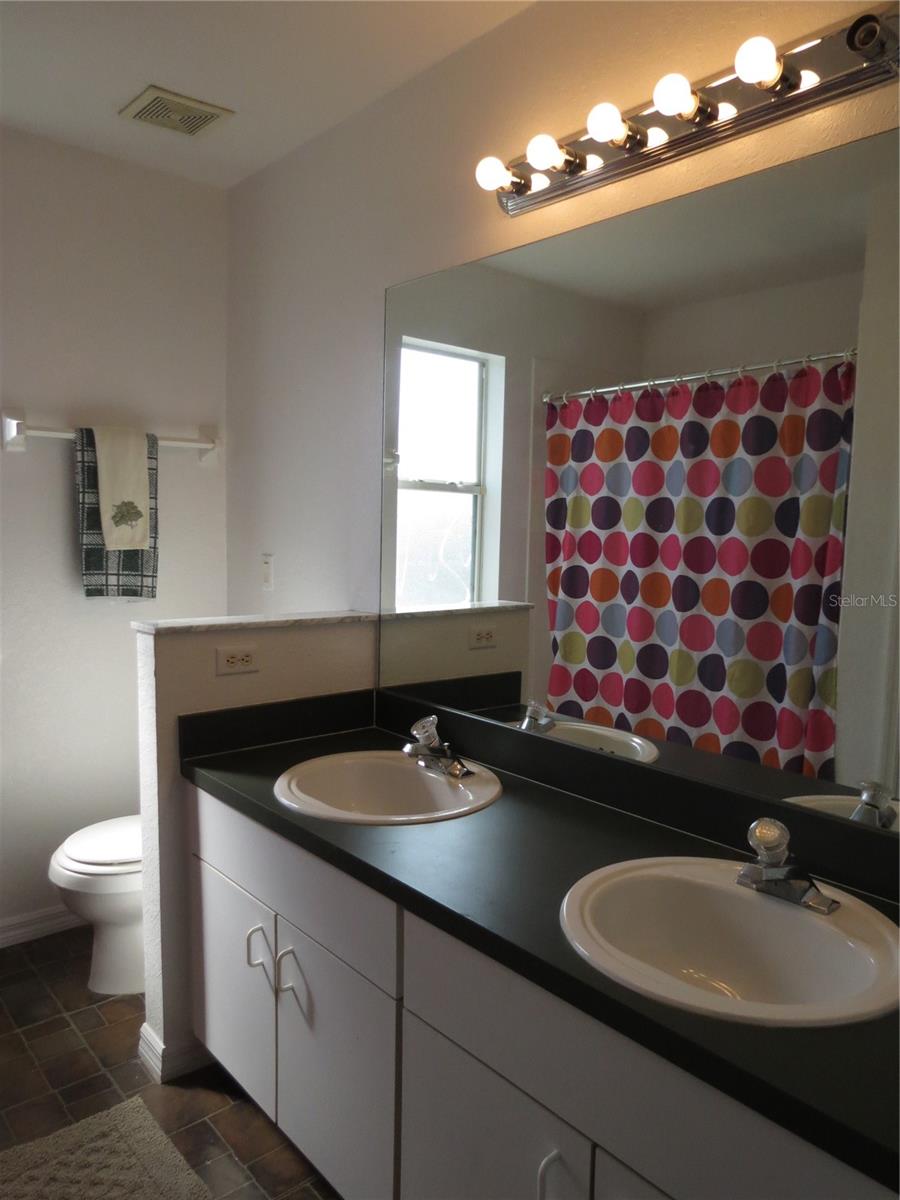 PINEWOOD COUNTRY ESTATES - Residential