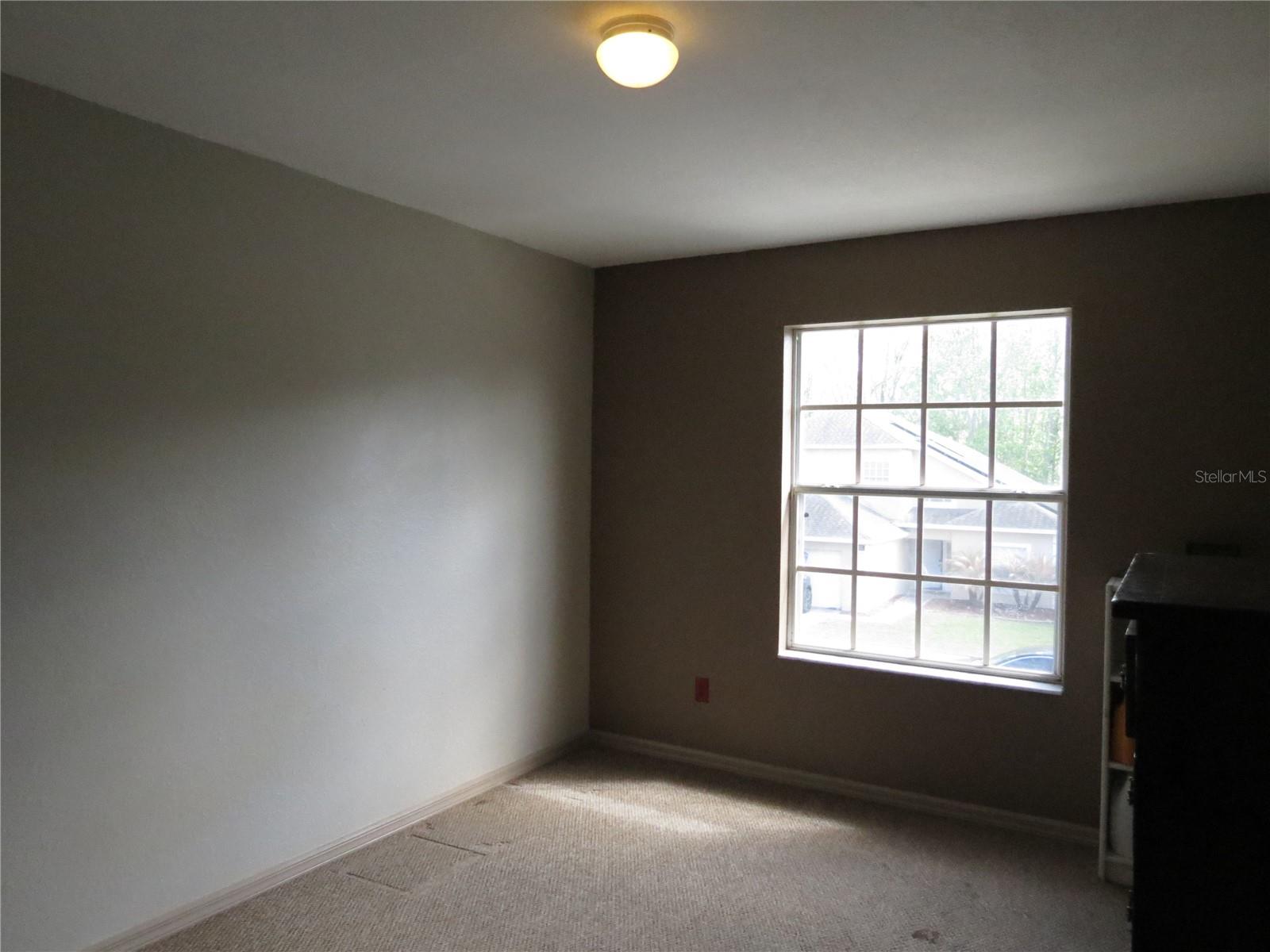 PINEWOOD COUNTRY ESTATES - Residential