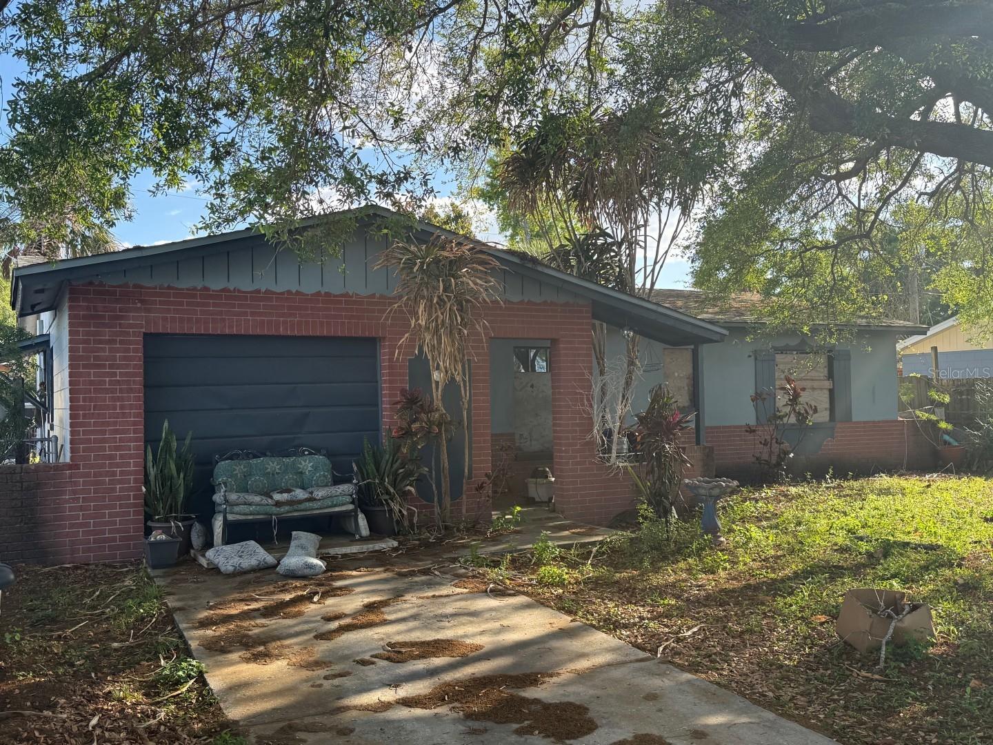 WINSTON PARK UNIT 4 - Residential