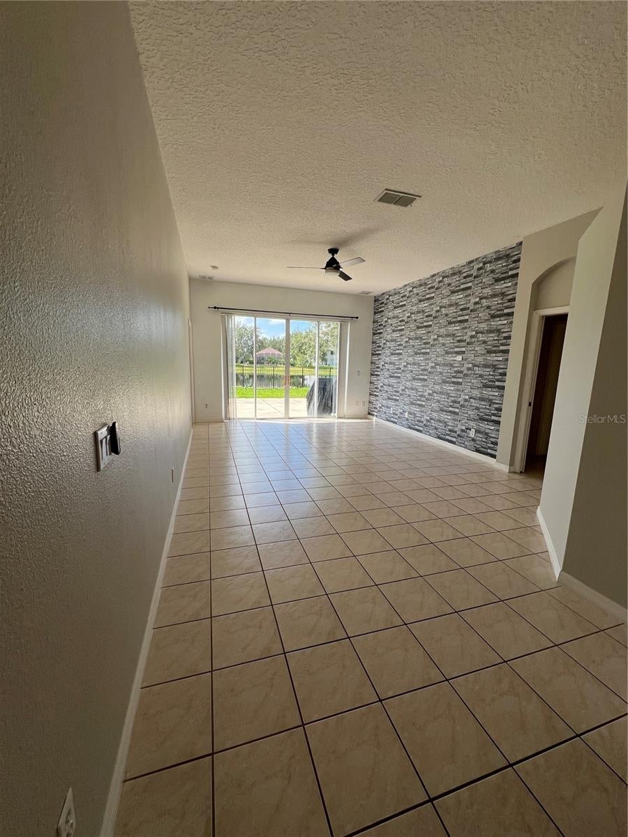Photo of 5450 Los Palma Vista Drive, Orlando, FL 32837 (MLS # S5159574)