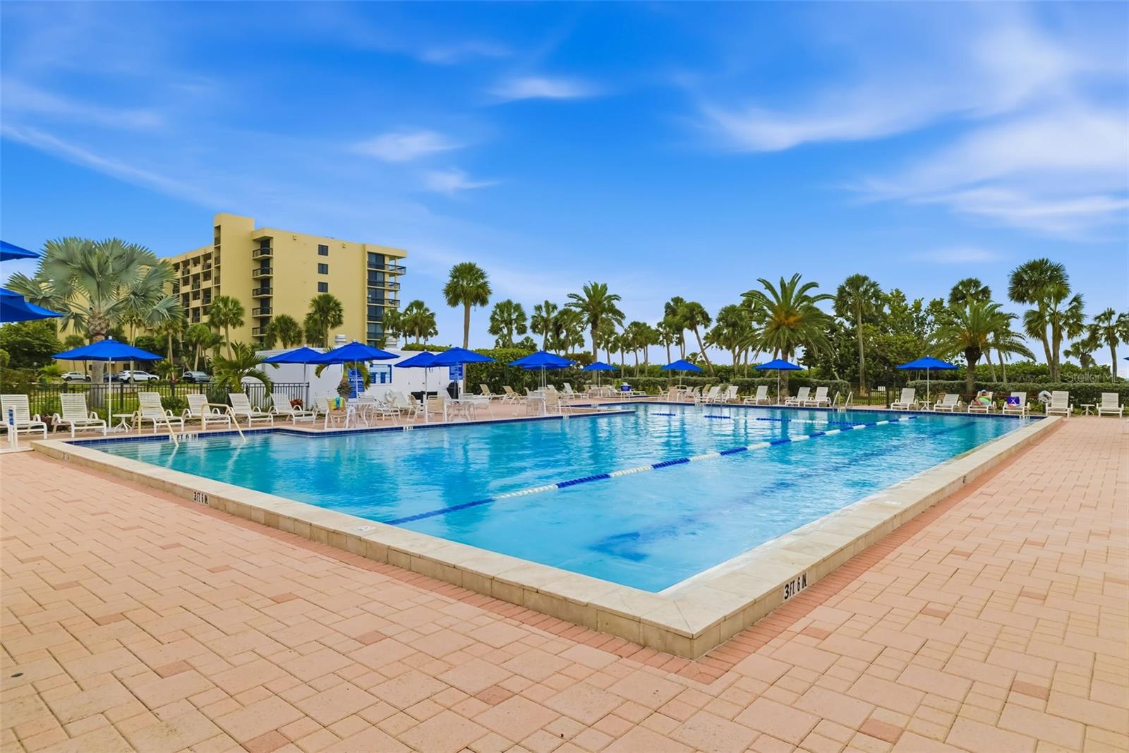 BEACHPLACE - Residential