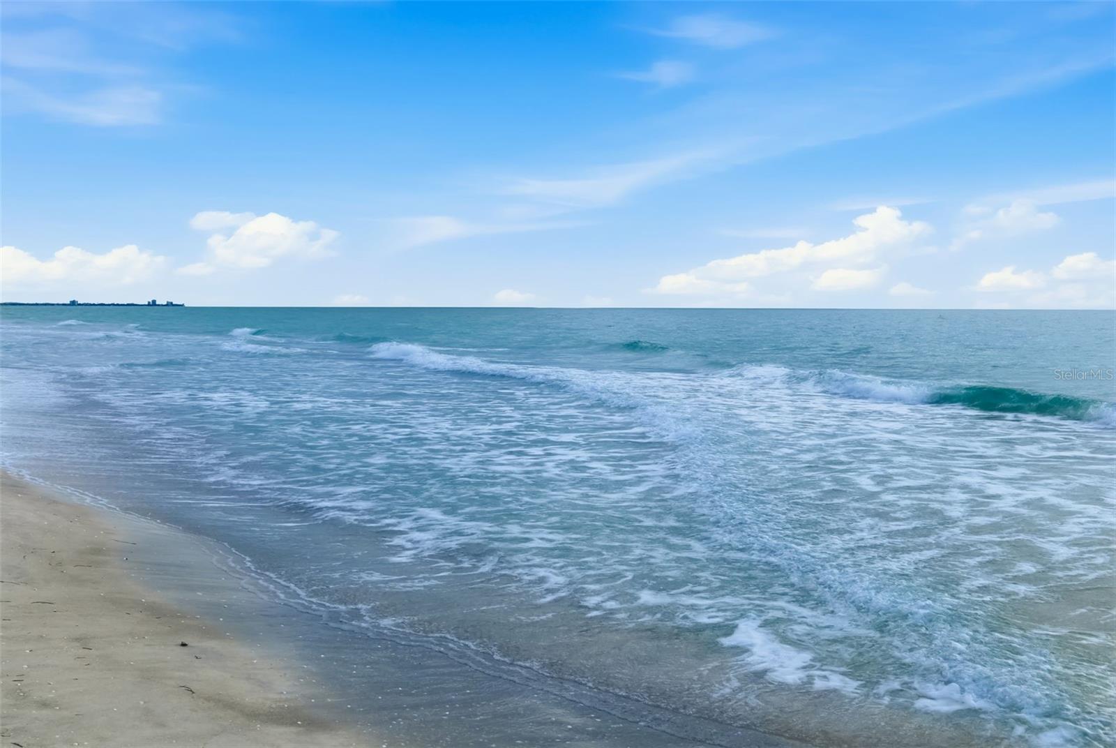 BEACHPLACE - Residential