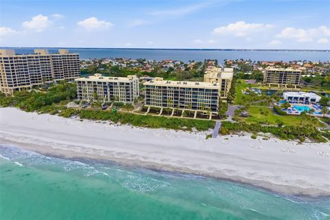 Photo of 1135 Gulf Of Mexico Drive #502, Longboat Key, FL 34228 (MLS # A4666614)