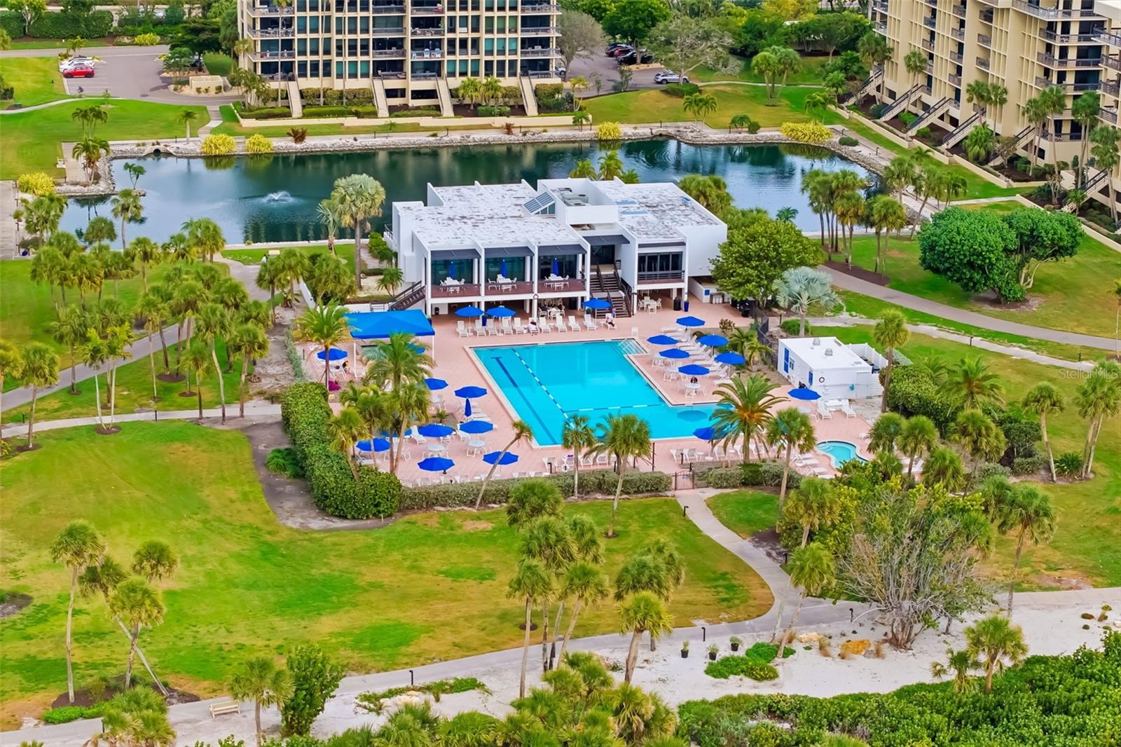 BEACHPLACE - Residential