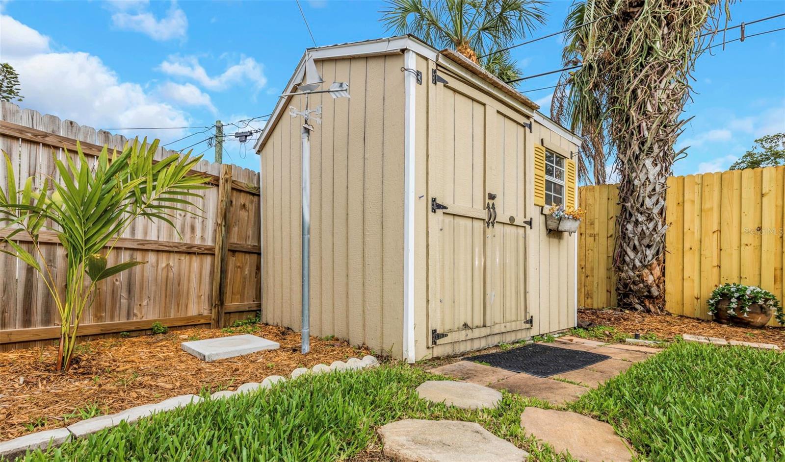 ST PETERSBURG BEACH NORTH UNIT 3 - Residential