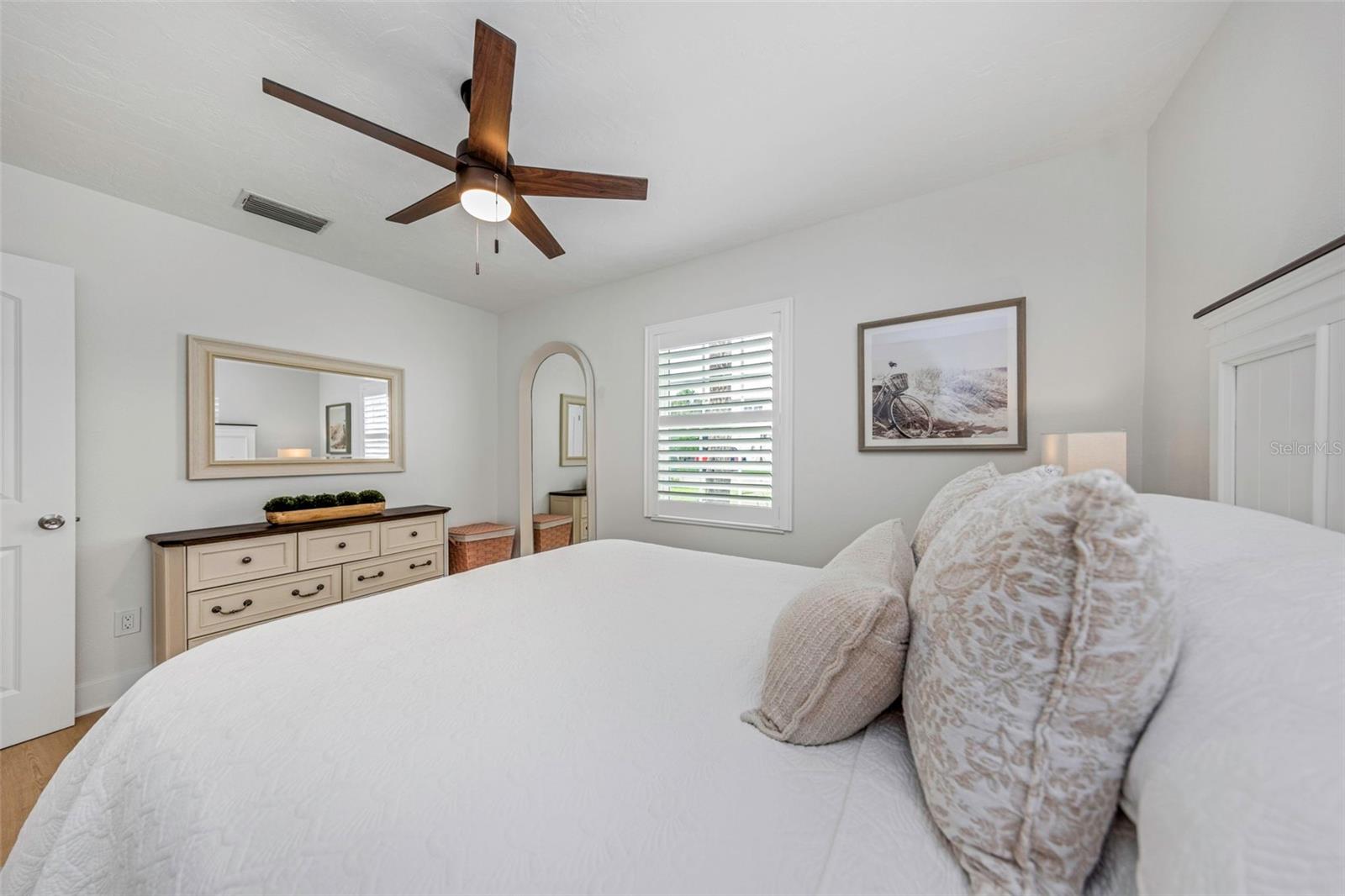 ST PETERSBURG BEACH NORTH UNIT 3 - Residential