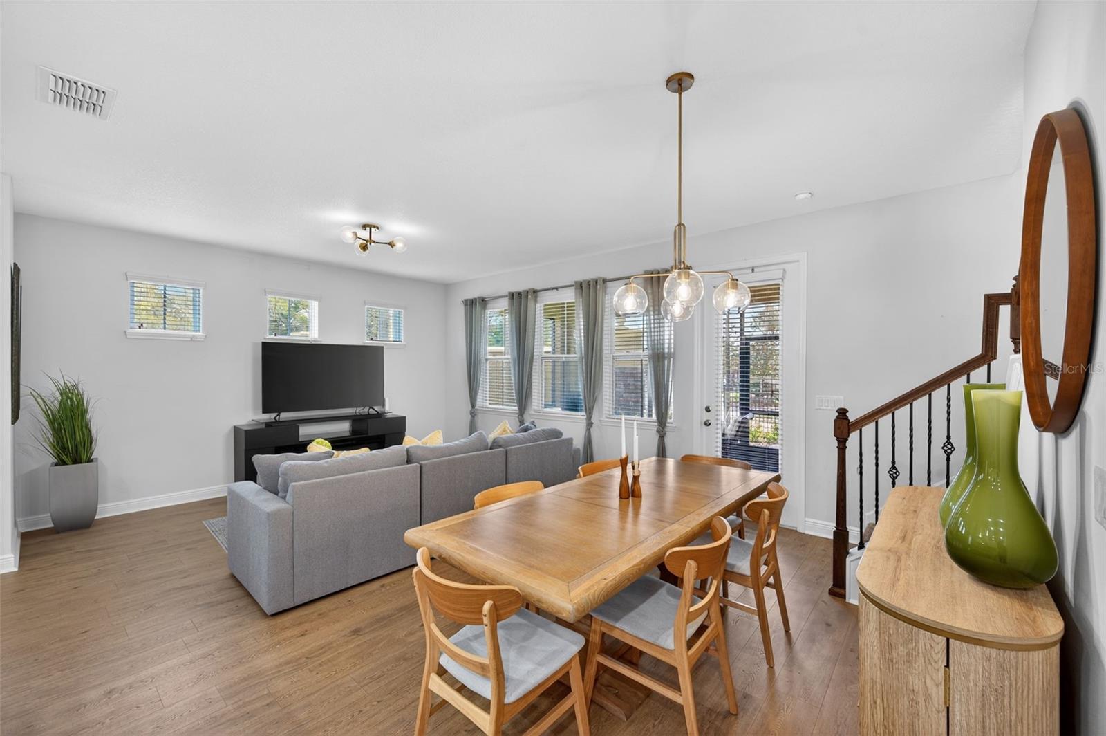 CRENSHAW RESERVE - Residential