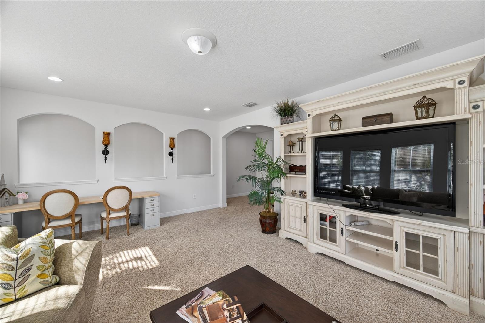 CRENSHAW RESERVE - Residential