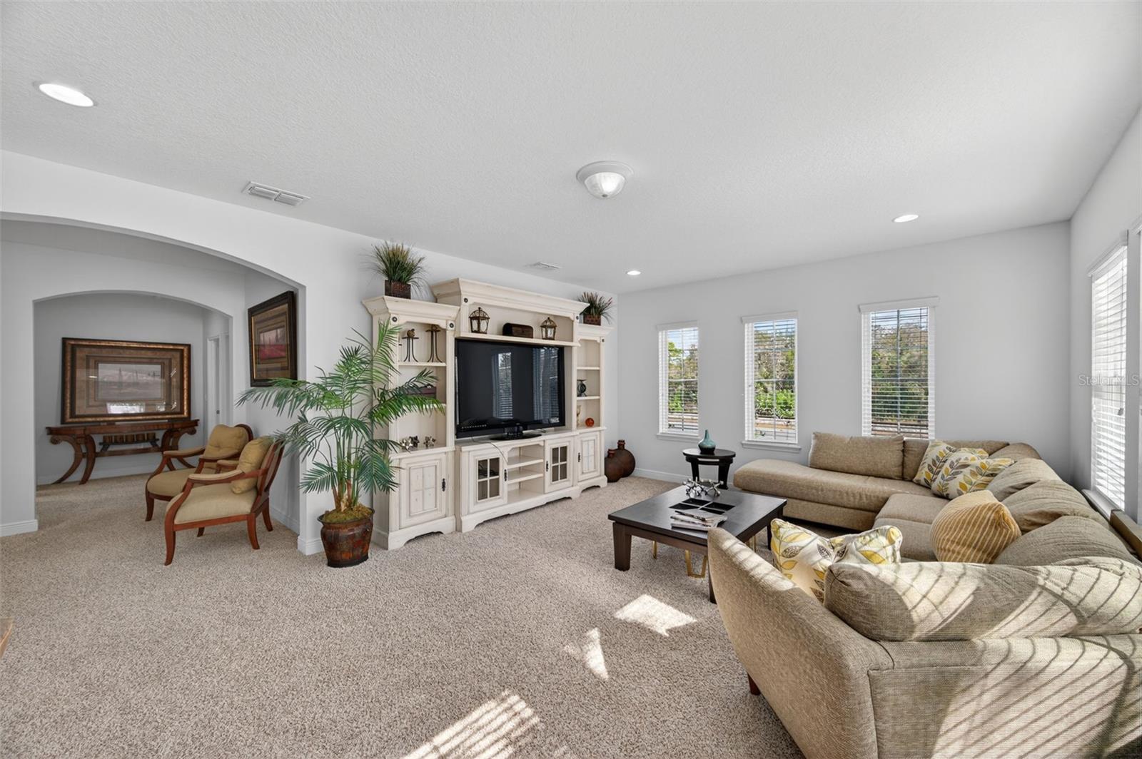 CRENSHAW RESERVE - Residential