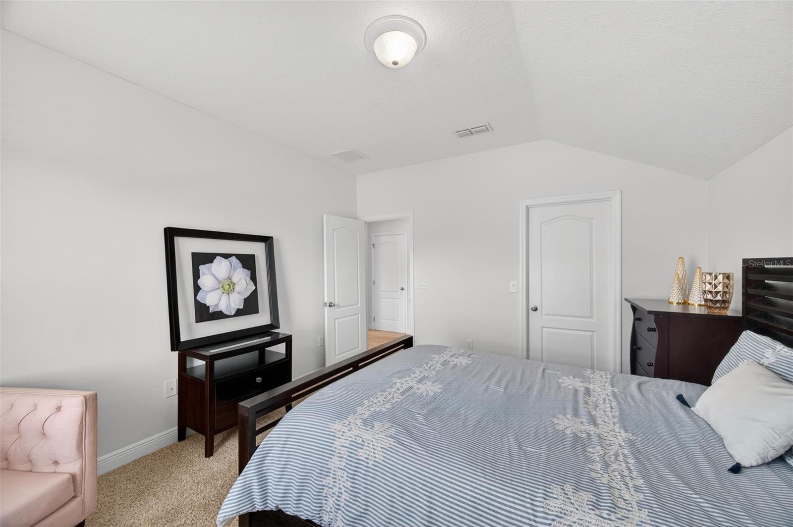 CRENSHAW RESERVE - Residential