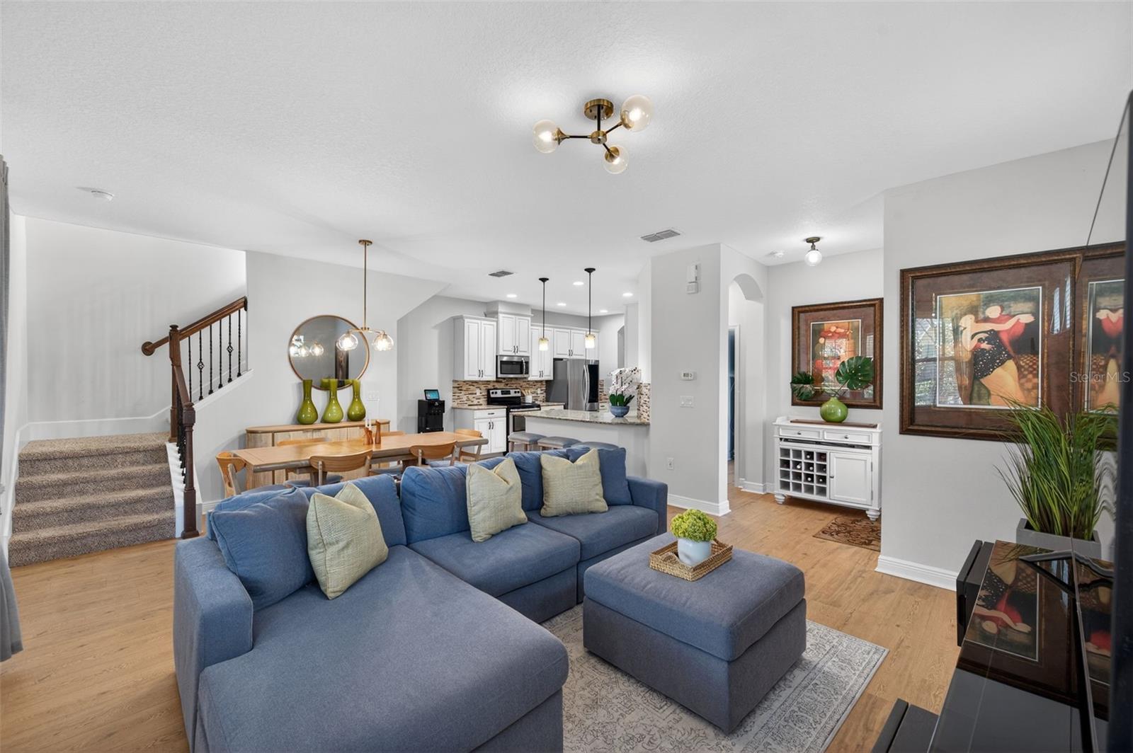 CRENSHAW RESERVE - Residential