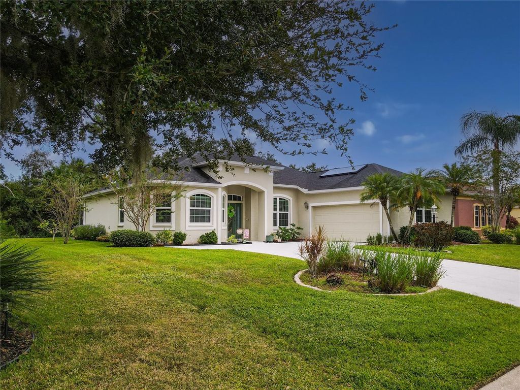 Photo of 2820 124th Avenue E, Parrish, FL 34219 (MLS # A4667280)