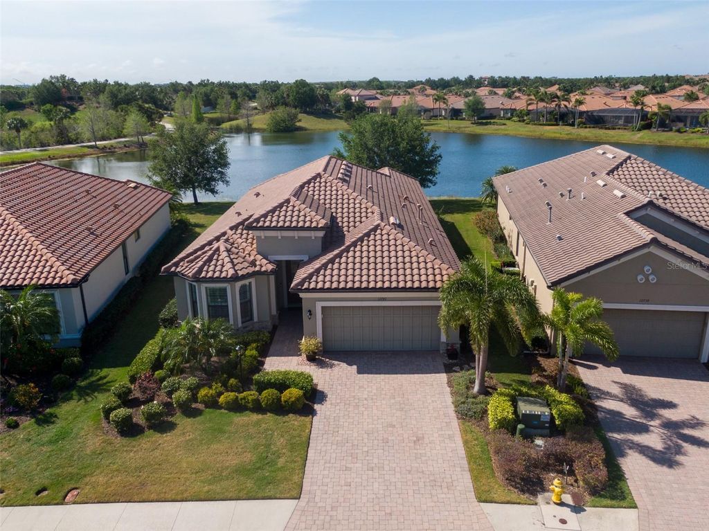 Photo of 12740 Del Corso Loop, Lakewood Ranch, FL 34211 (MLS # A4647687)