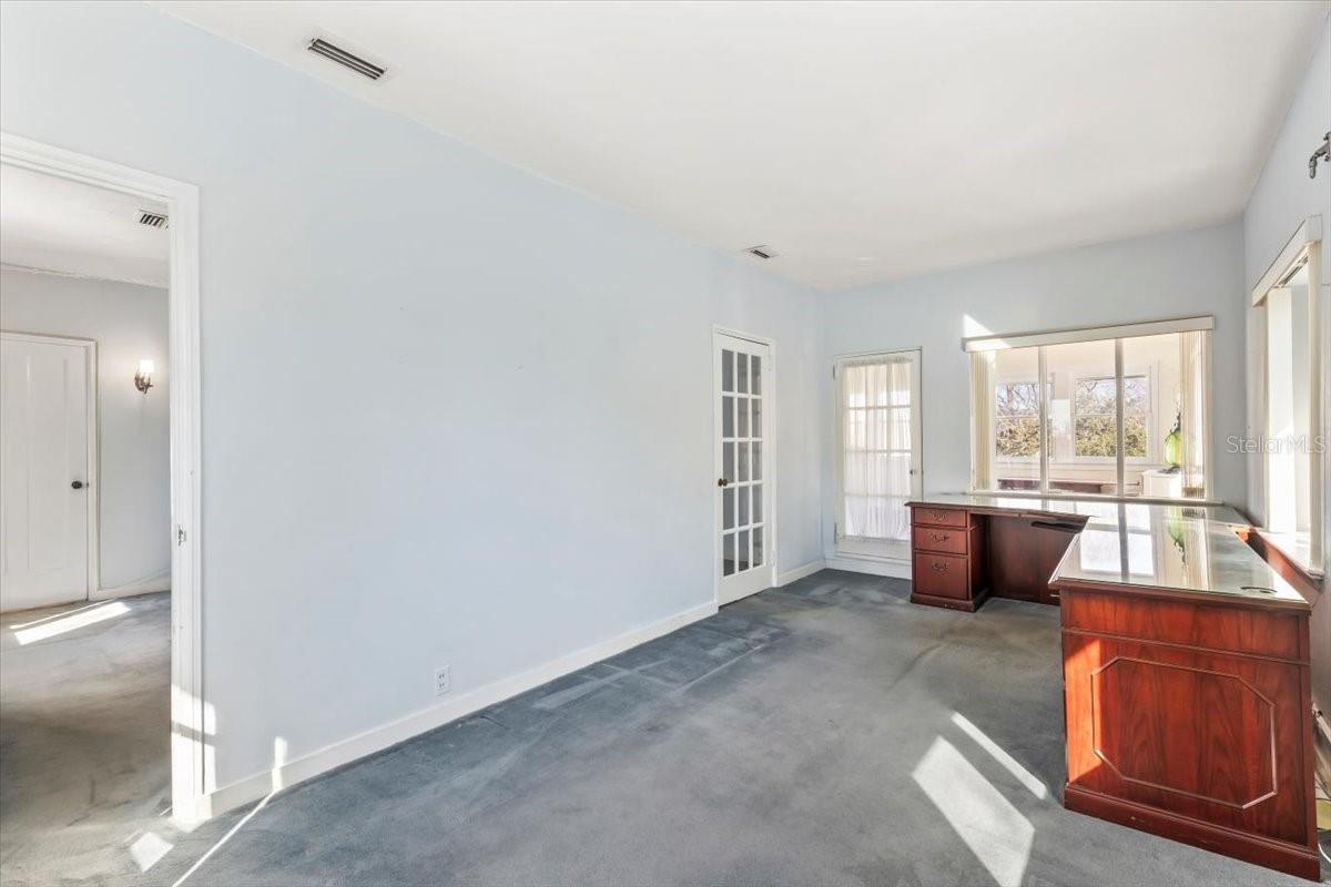 EL PINO PARQUE - Residential