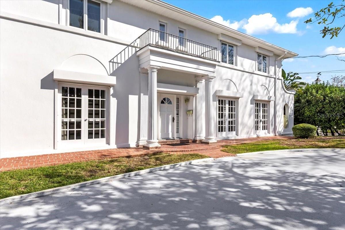 EL PINO PARQUE - Residential