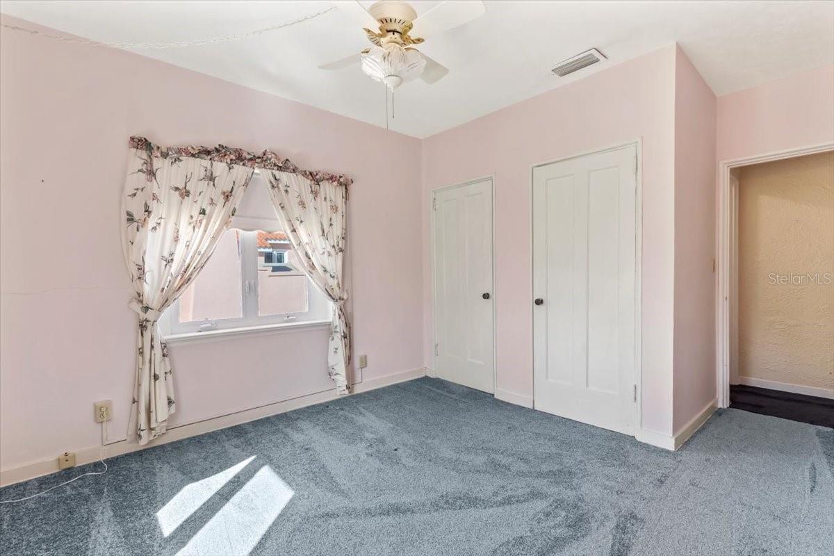 EL PINO PARQUE - Residential