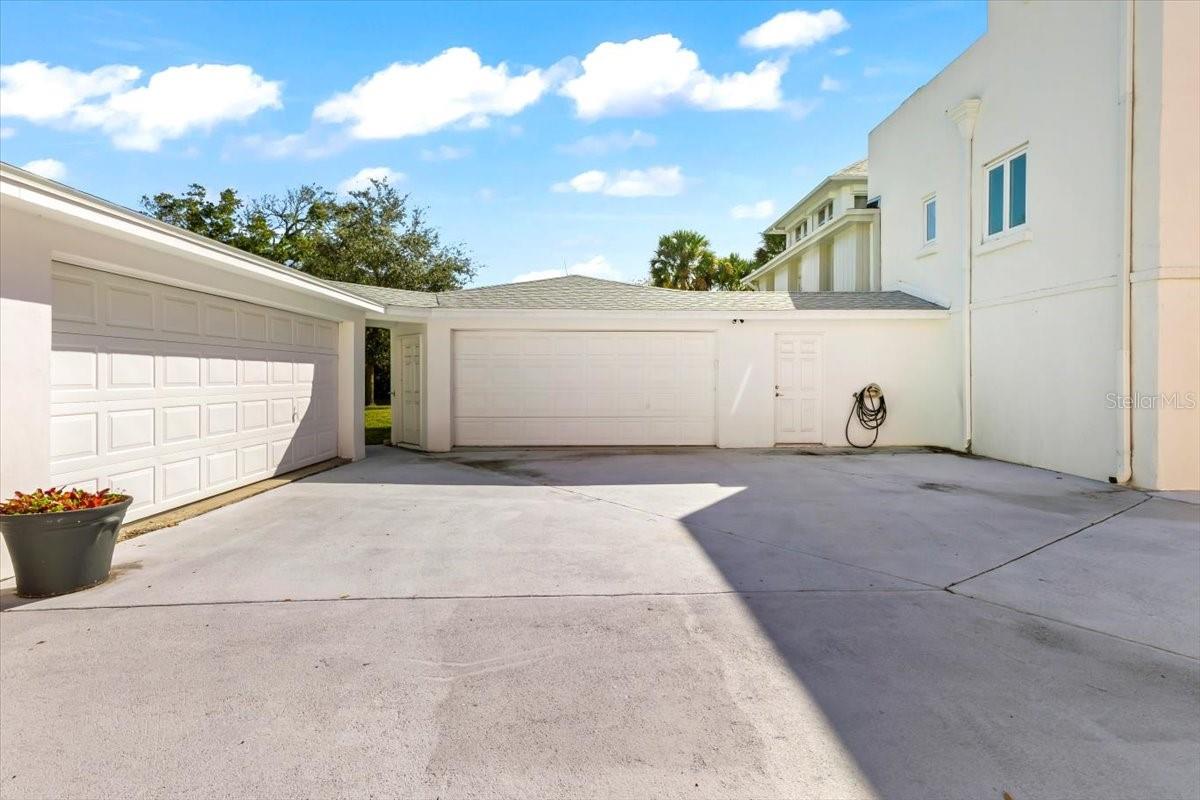 EL PINO PARQUE - Residential