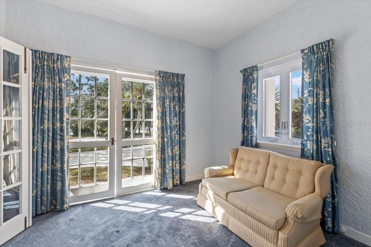 EL PINO PARQUE - Residential