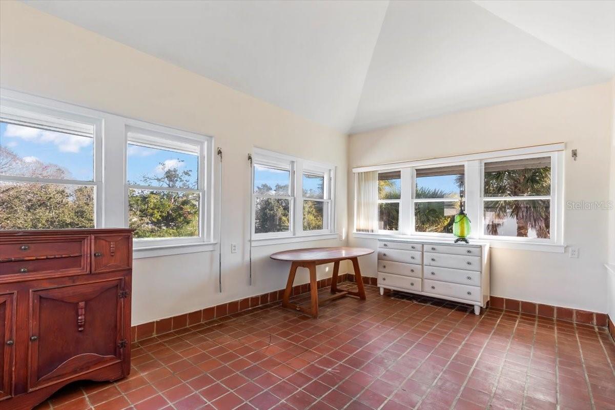 EL PINO PARQUE - Residential