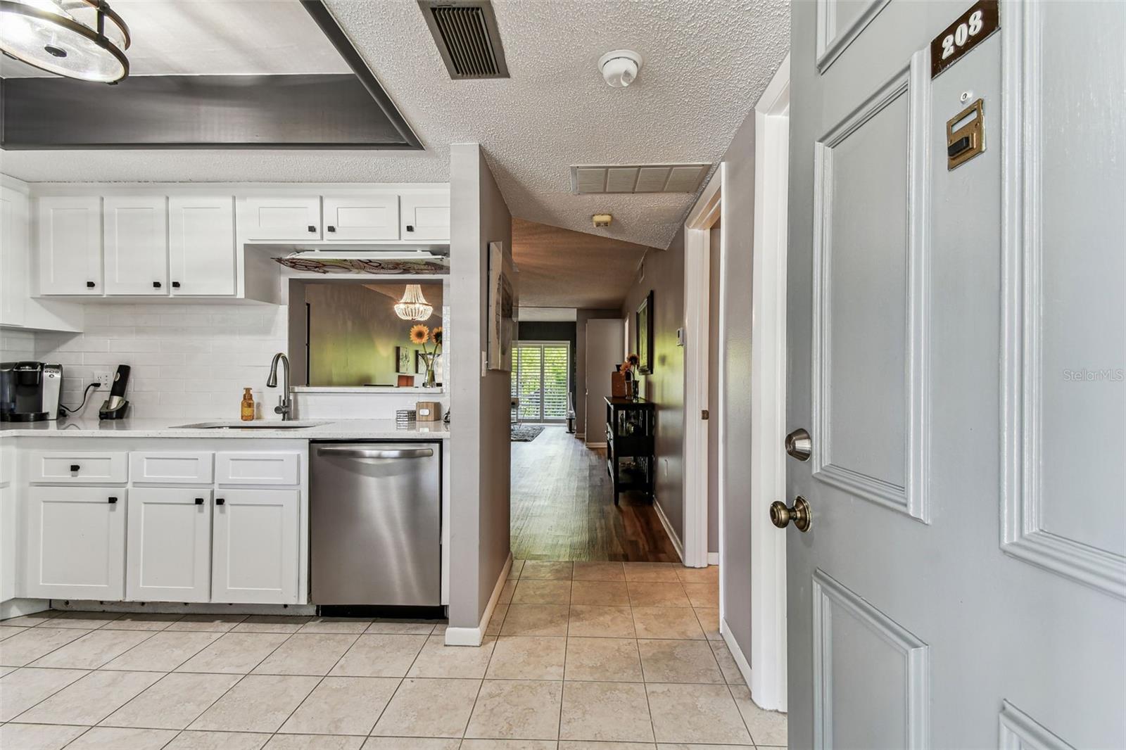 HEATHER LAKE APTS CONDO - Residential Lease