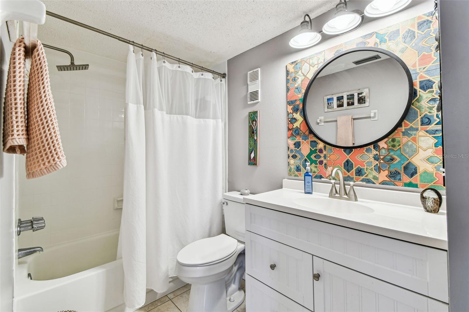 HEATHER LAKE APTS CONDO - Residential Lease