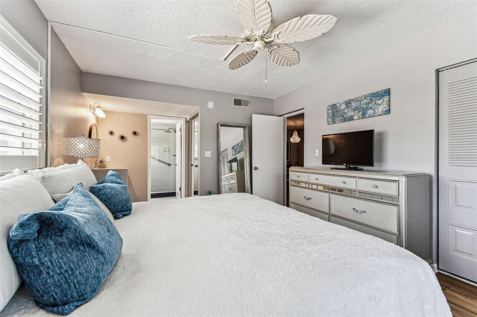 HEATHER LAKE APTS CONDO - Residential Lease